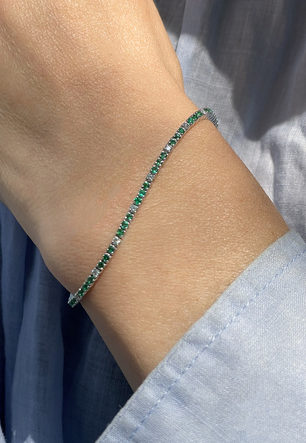 Green Emerald and Diamond Tennis Bracelet 18k White Gold